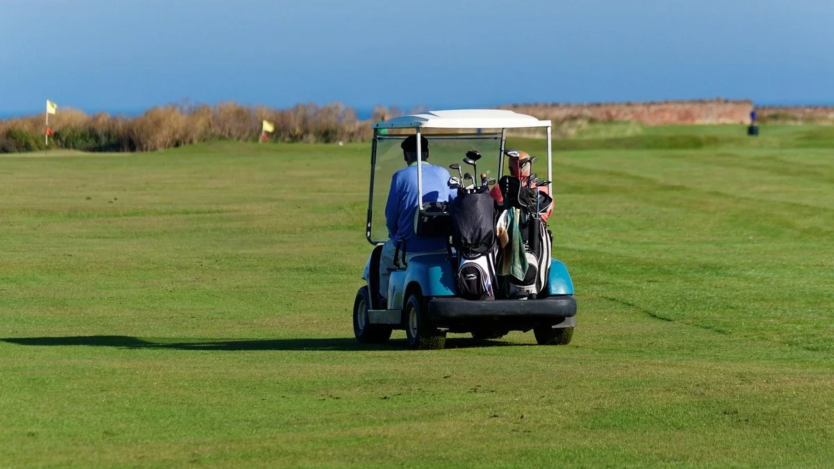 LIVGolf首席执行官回避未来赛事问题:关键球员状态变化观察